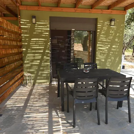 The Thassian Yard מלון דירות Prínos